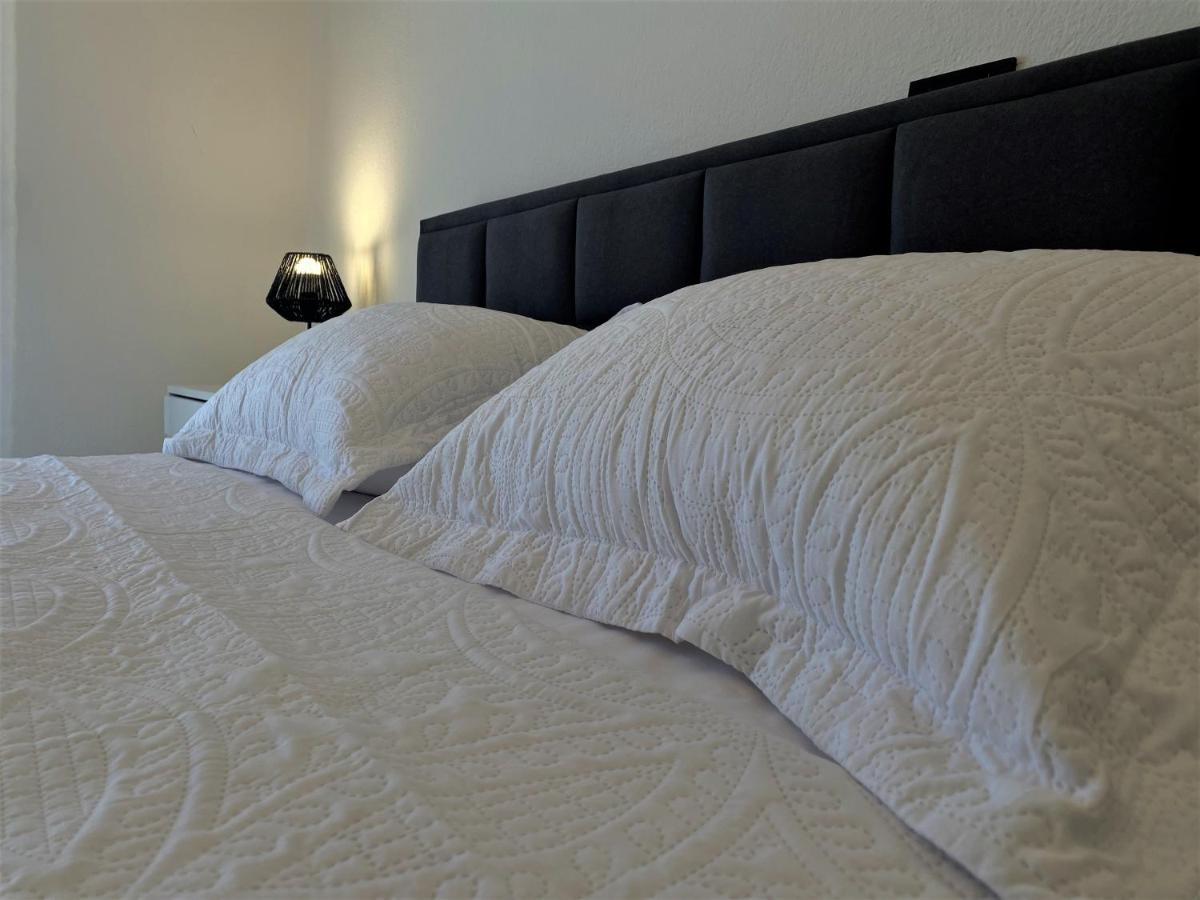 The White Corner Apartment Durres Exterior photo